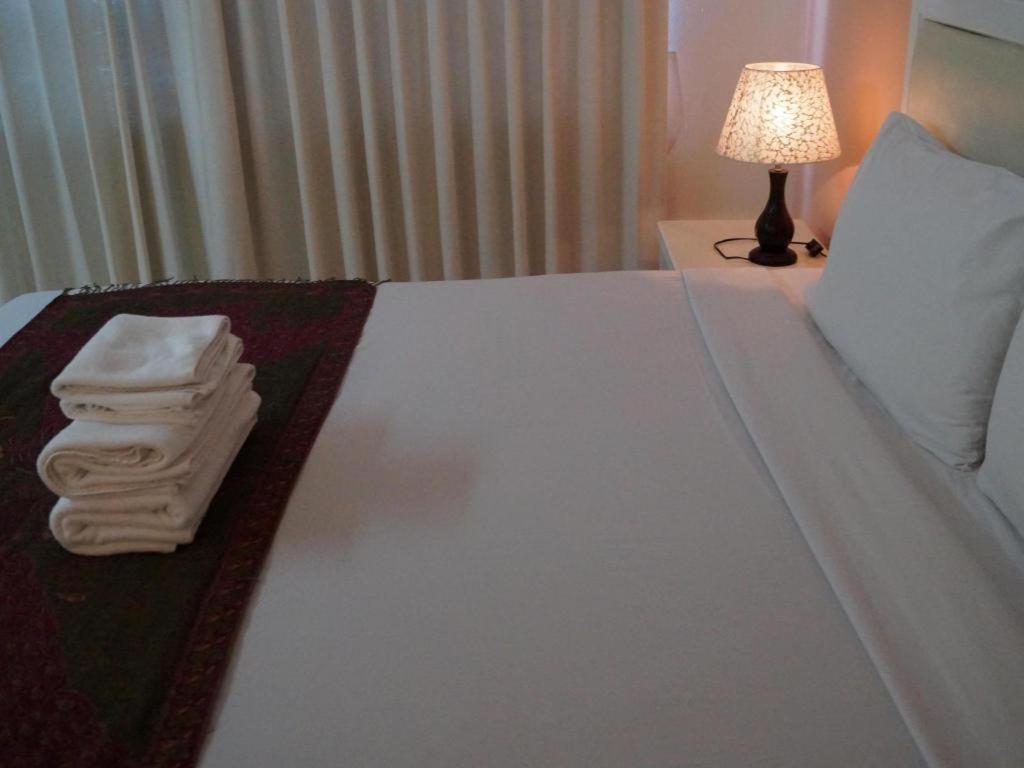 Seng Aroun Hotel Pakxe Eksteriør billede